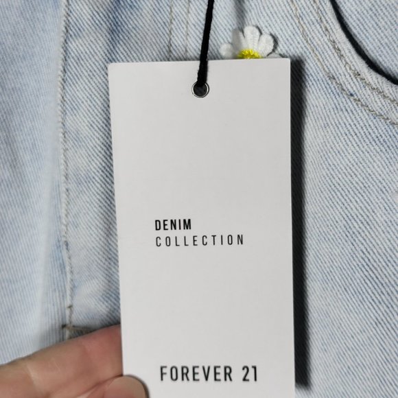 NWT Forever 21 Sunflower Embellished Fray Hem Cutoff Denim Blue Jean Shorts 25 - Picture 4 of 11